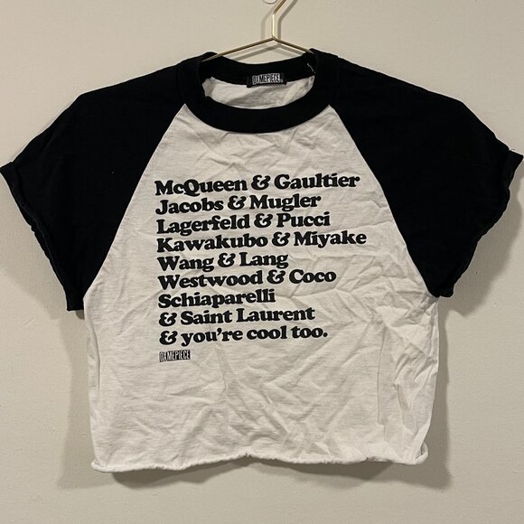 DXMEPIECE Crop Top - Picture 1 of 3